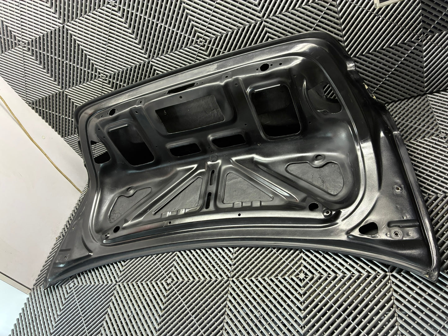 Used Bmw E92 Carbon fiber CSL style rear trunk