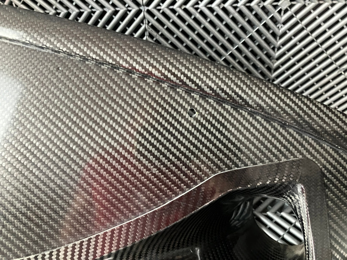 Used. Rear left side dry carbon window cover for Bmw E92 with Nasa Ducts.