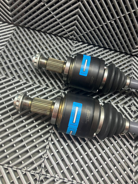 Used. BMW E9X KMP Drivetrain - equal length Axles with Tripod Joints