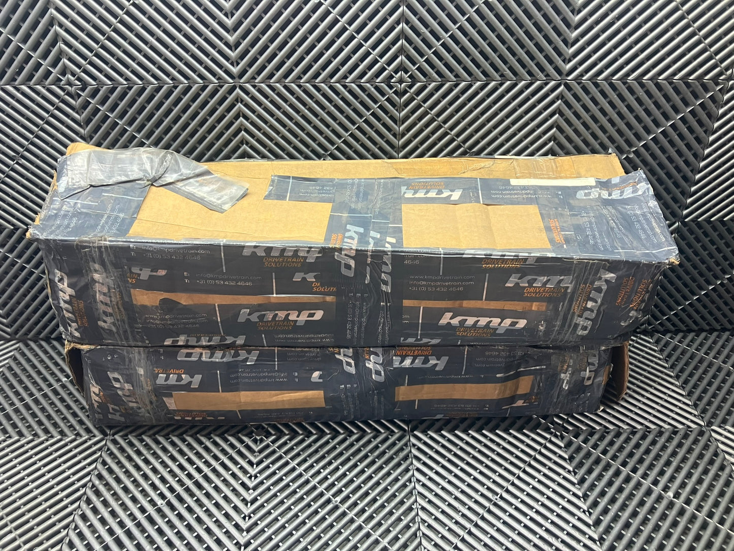 Used. BMW E9X KMP Drivetrain - equal length Axles with Tripod Joints