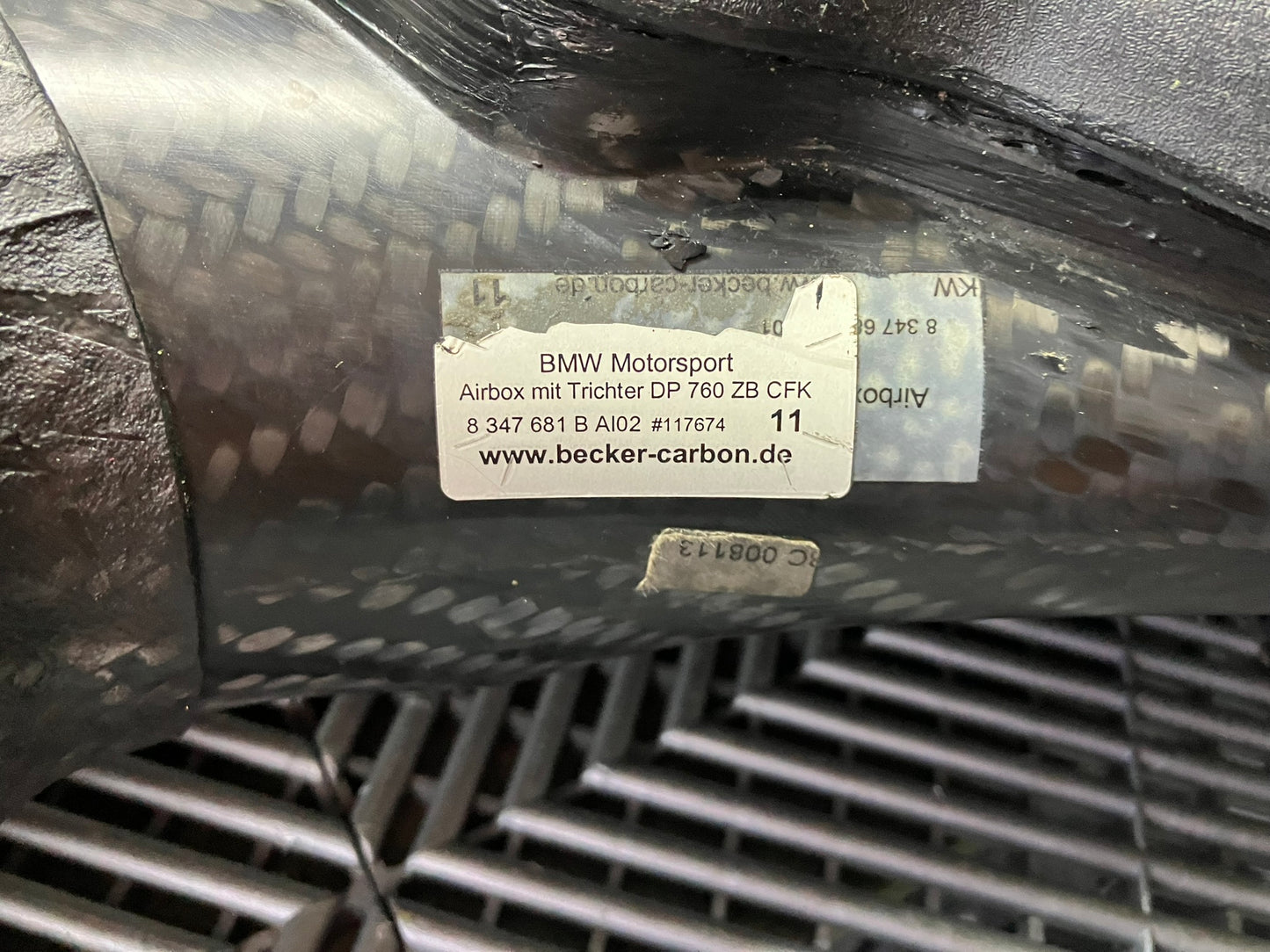 Used. Bmw motorsport GT3 carbon fiber airbox for S65 engine