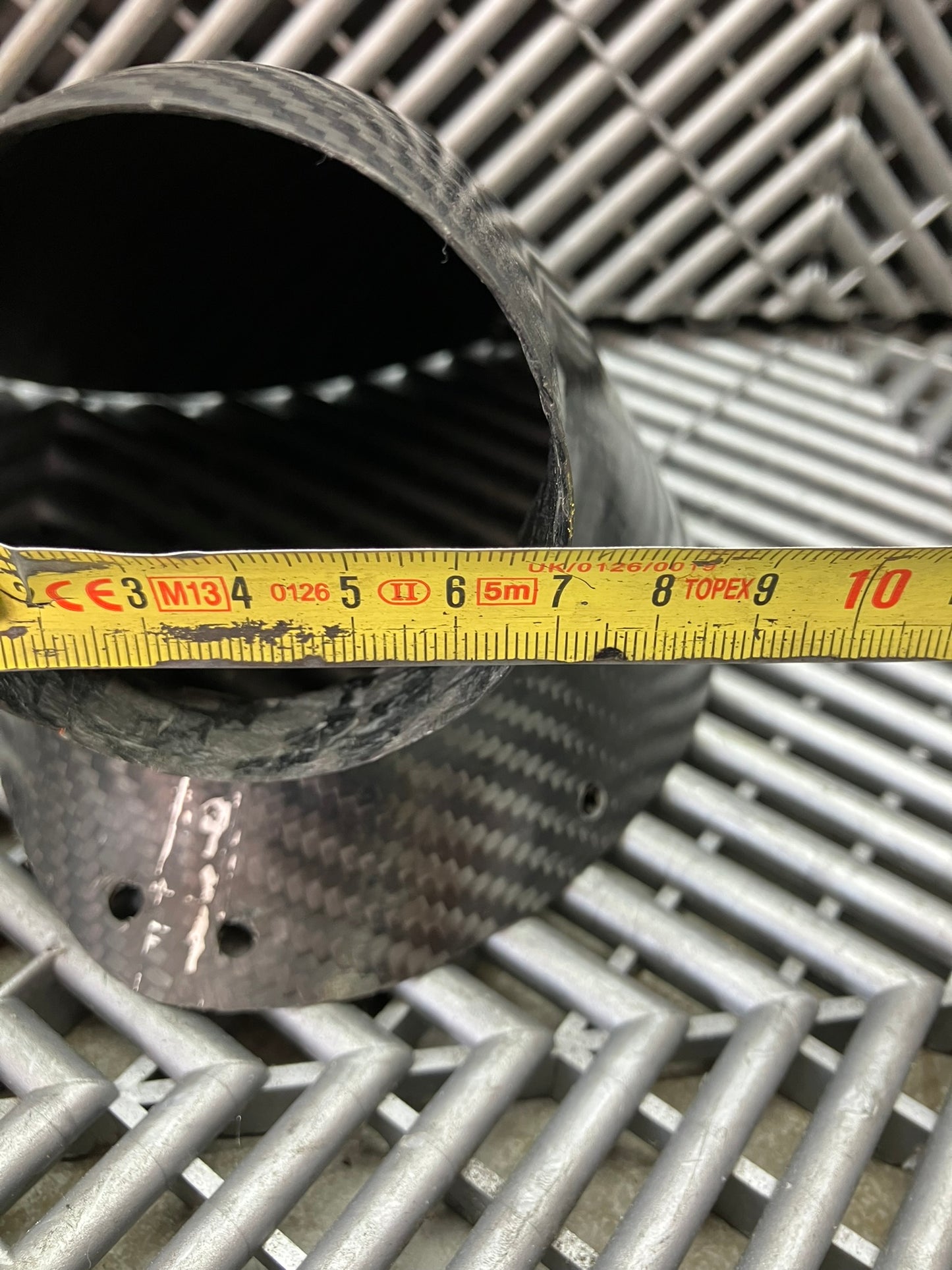 Used. Air duct. Carbon fiber