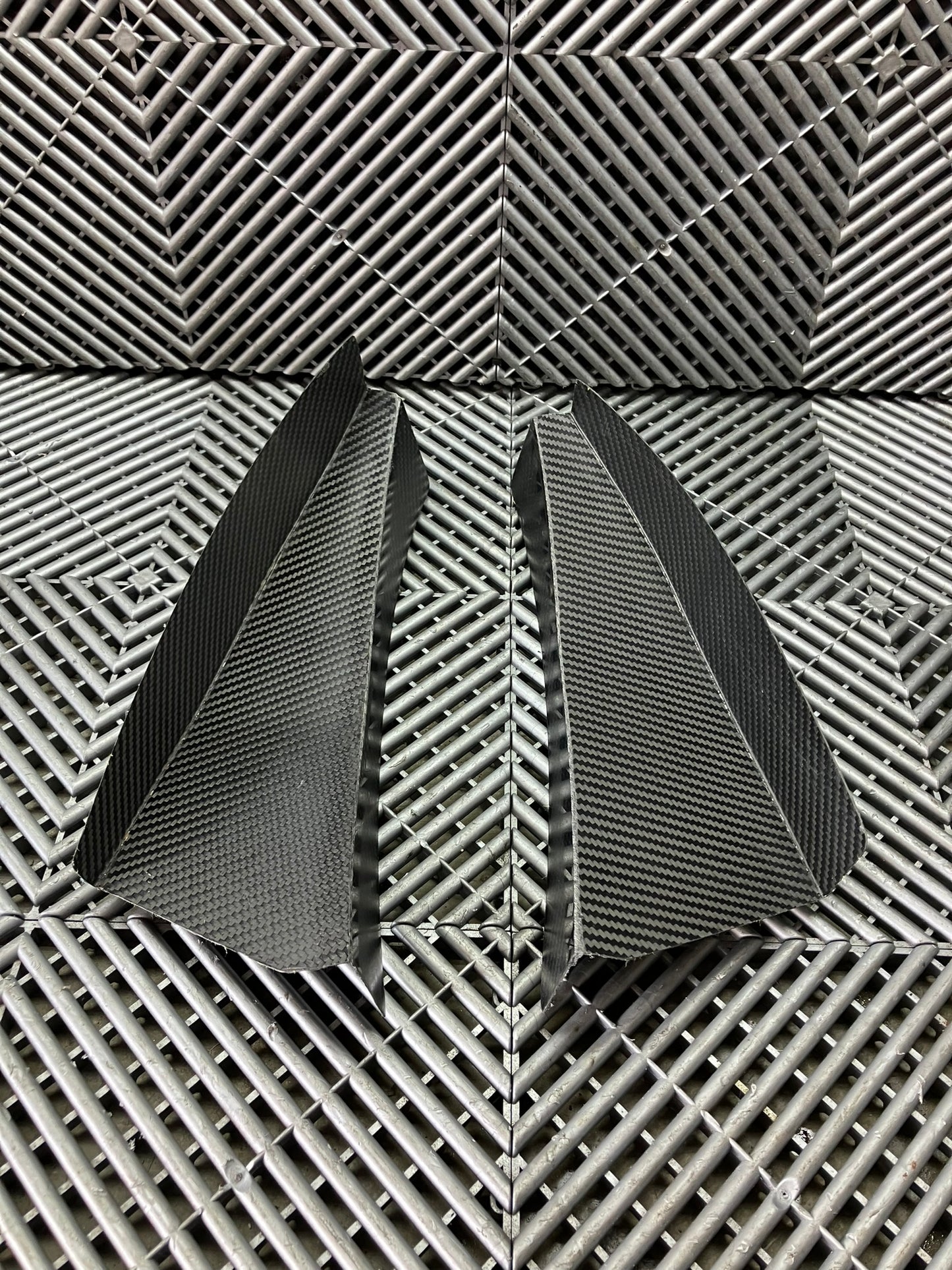 New. Bumper canards. Carbon fiber.