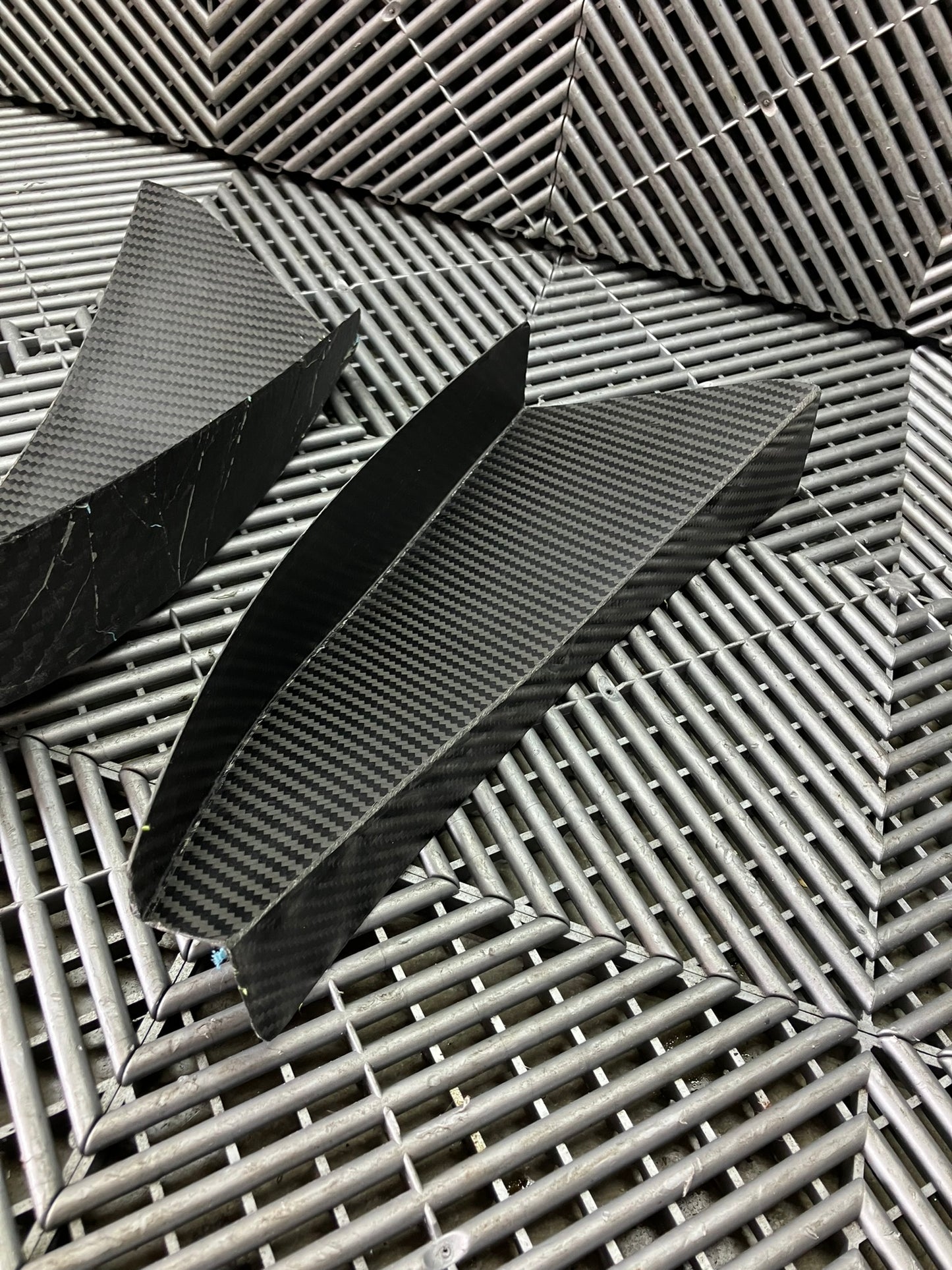 New. Bumper canards. Carbon fiber.