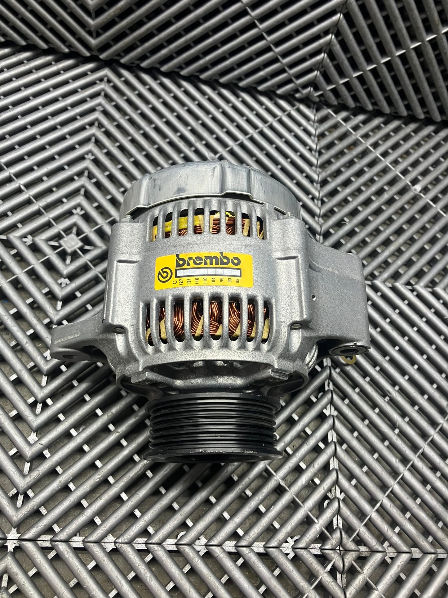 New. Mclaren alternator 200A.