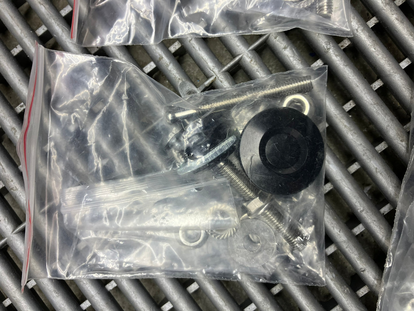 New. Quick Disconnect Latch Pin kit.
