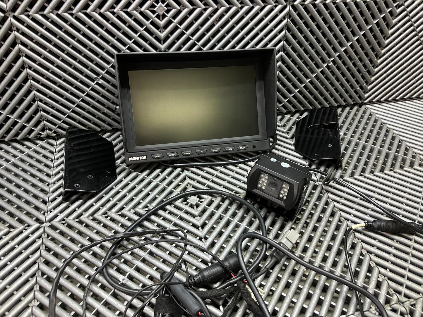 Used. Rear view TFT monitor + back camera + brackets + wires