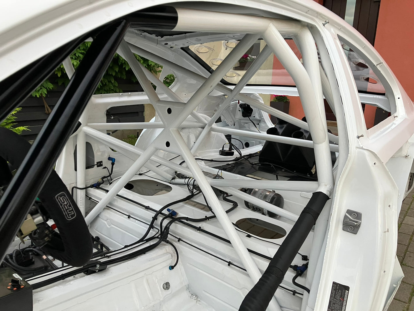 New build. GT3 spec. BMW E92 chassis.+ "Plan GT" carbon body kit.