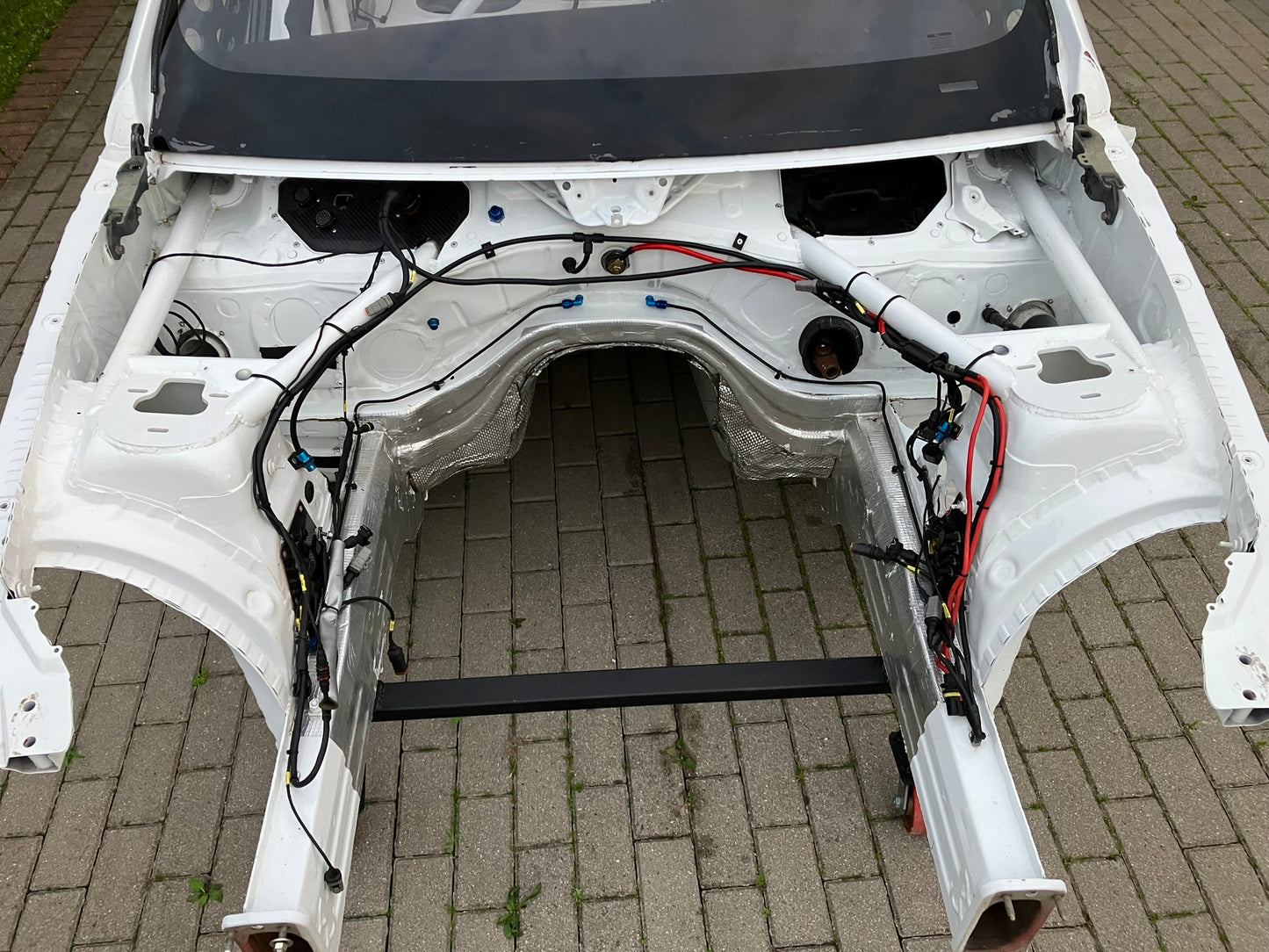 New build. GT3 spec. BMW E92 chassis.+ "Plan GT" carbon body kit.