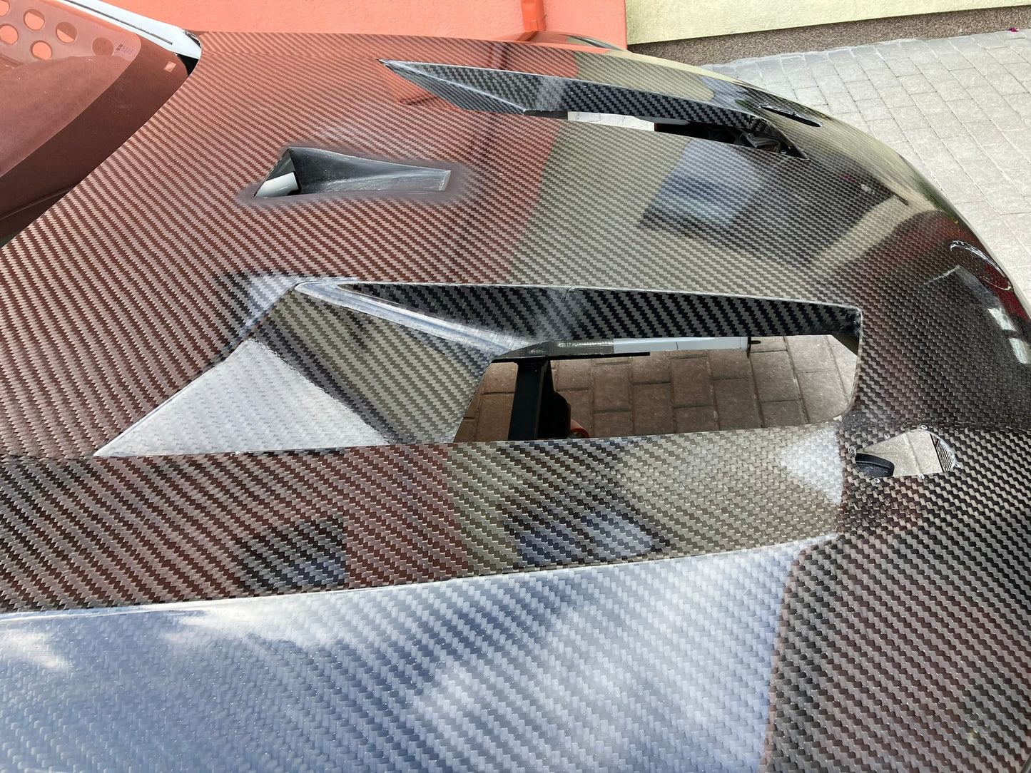 New build. GT3 spec. BMW E92 chassis.+ "Plan GT" carbon body kit.