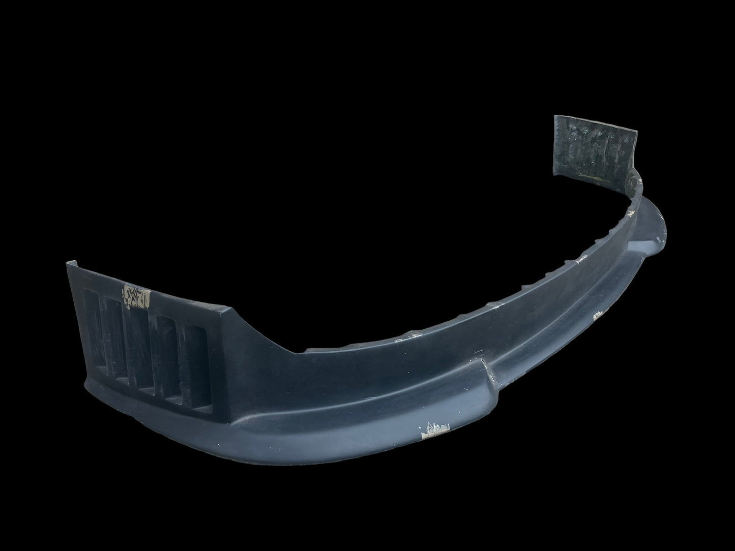 New.Damaged. Audi A4 B5 Stw touring car style front lip.