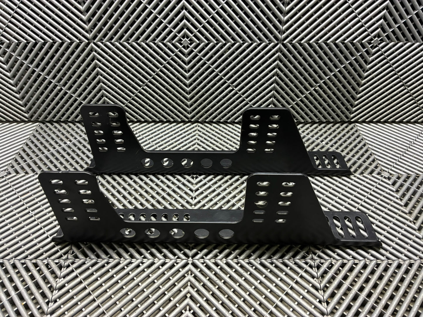 Used. Universal race seat side mounts.