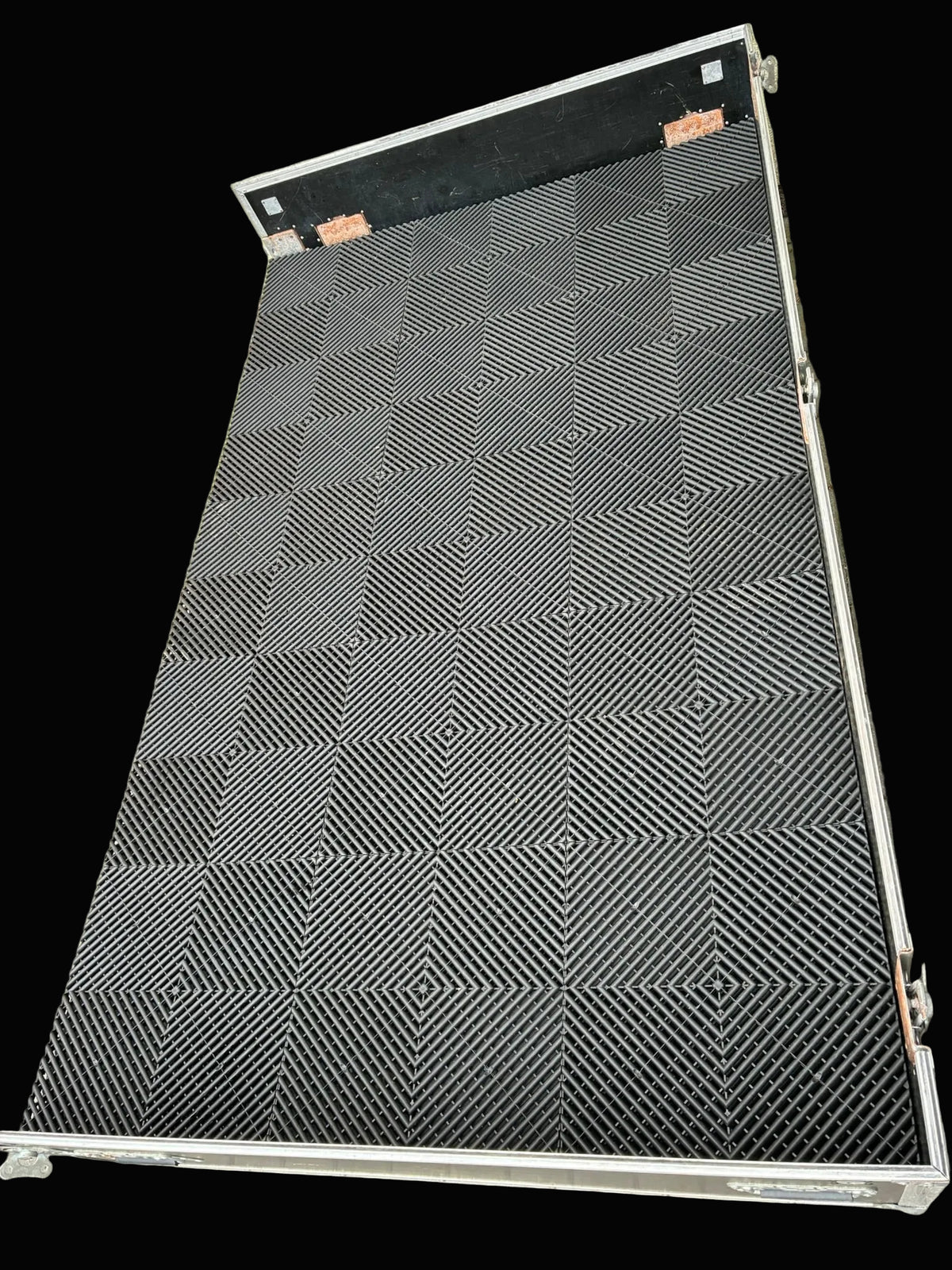 Used.Race track flooring. Black/white 68,32 sq/m + transport box