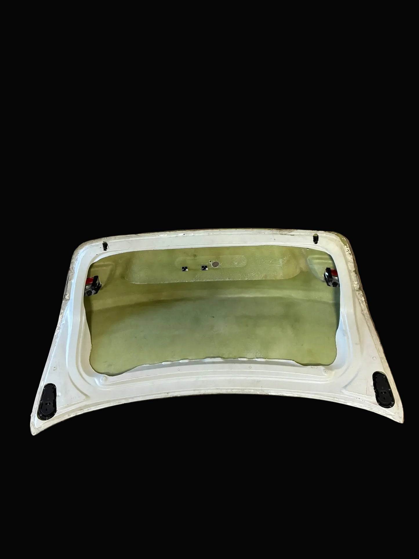 Used. Bmw E92 fiberglass rear trunk