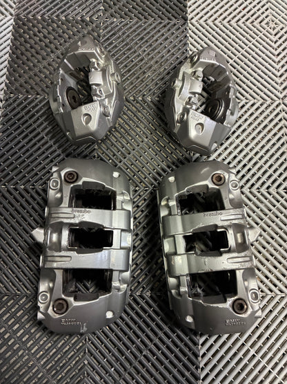 Used. Bmw E9x performance brake kit.