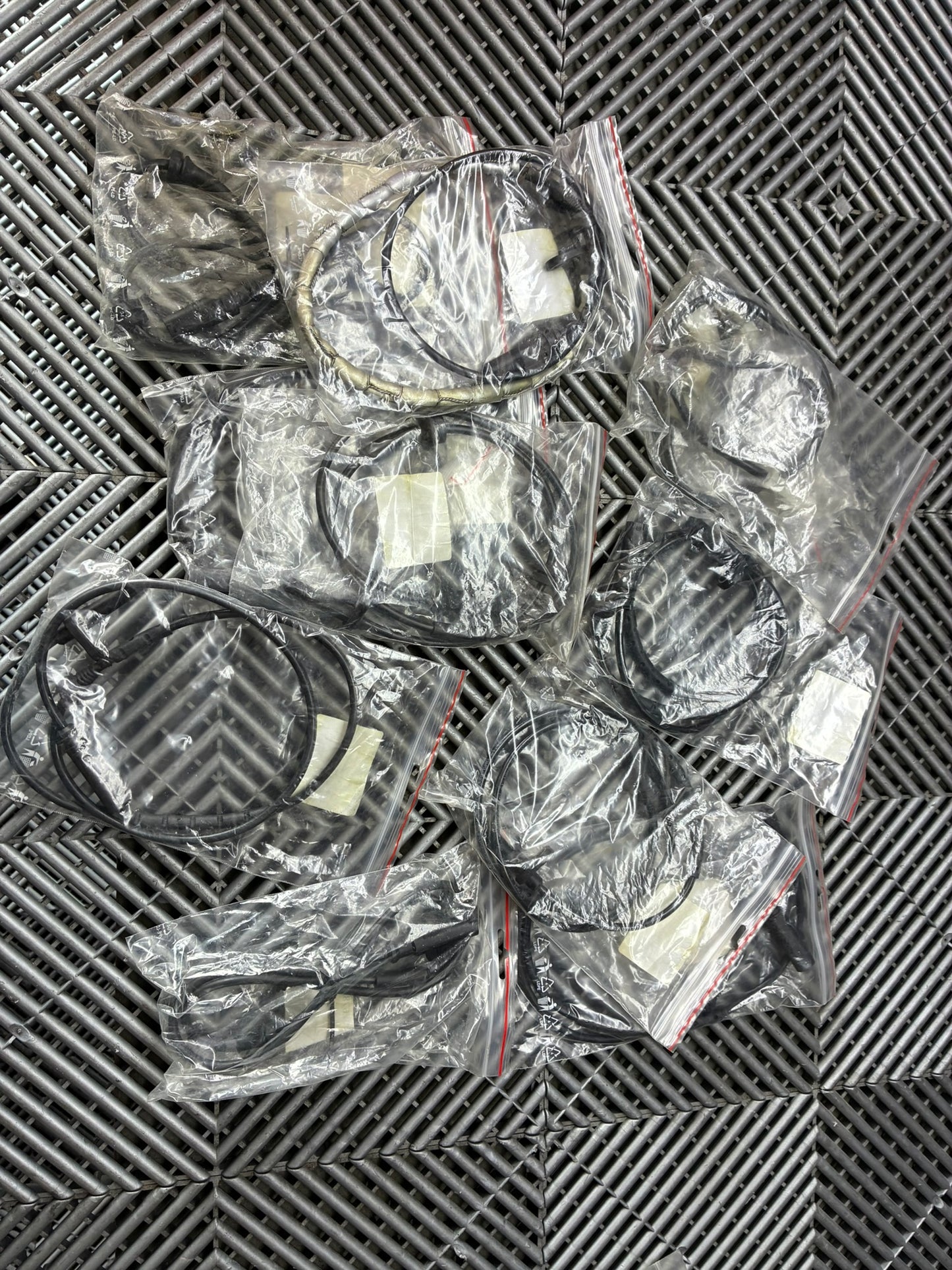 Used. Bosch ABS sensors