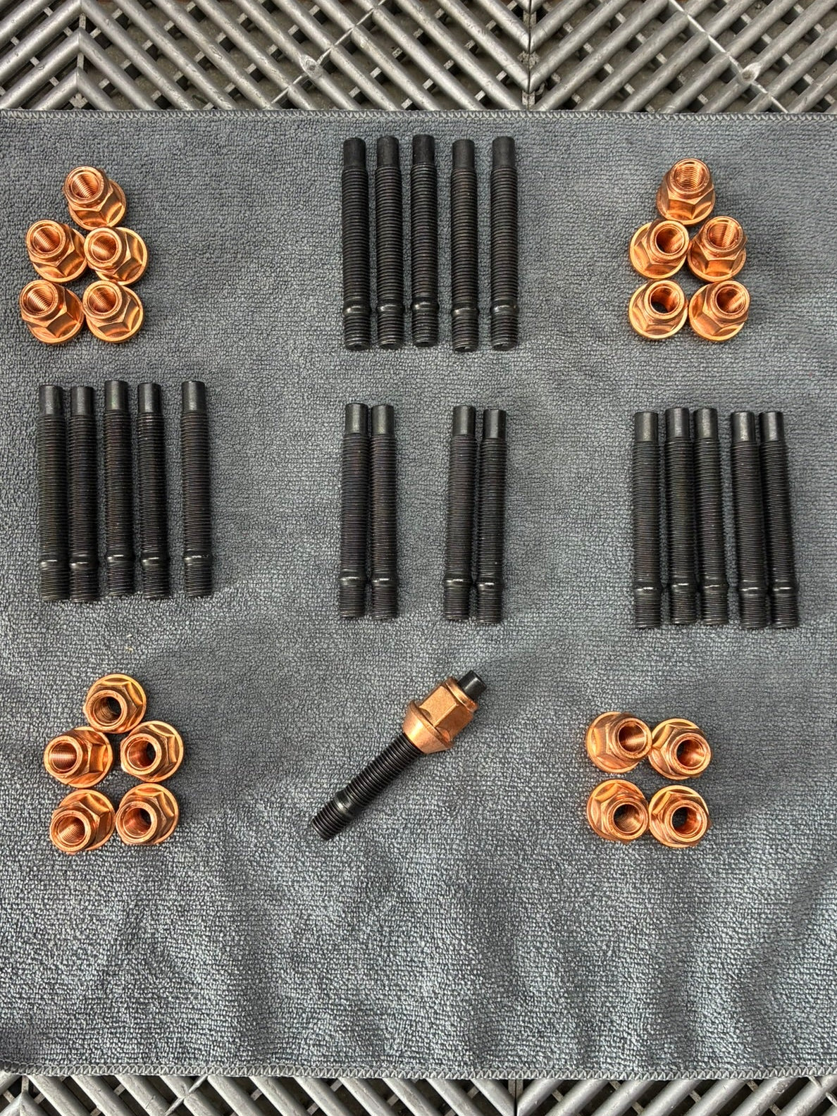 New. BMW Wheel Studs Conversion Kit M12x1.5  E36/E46/E9x