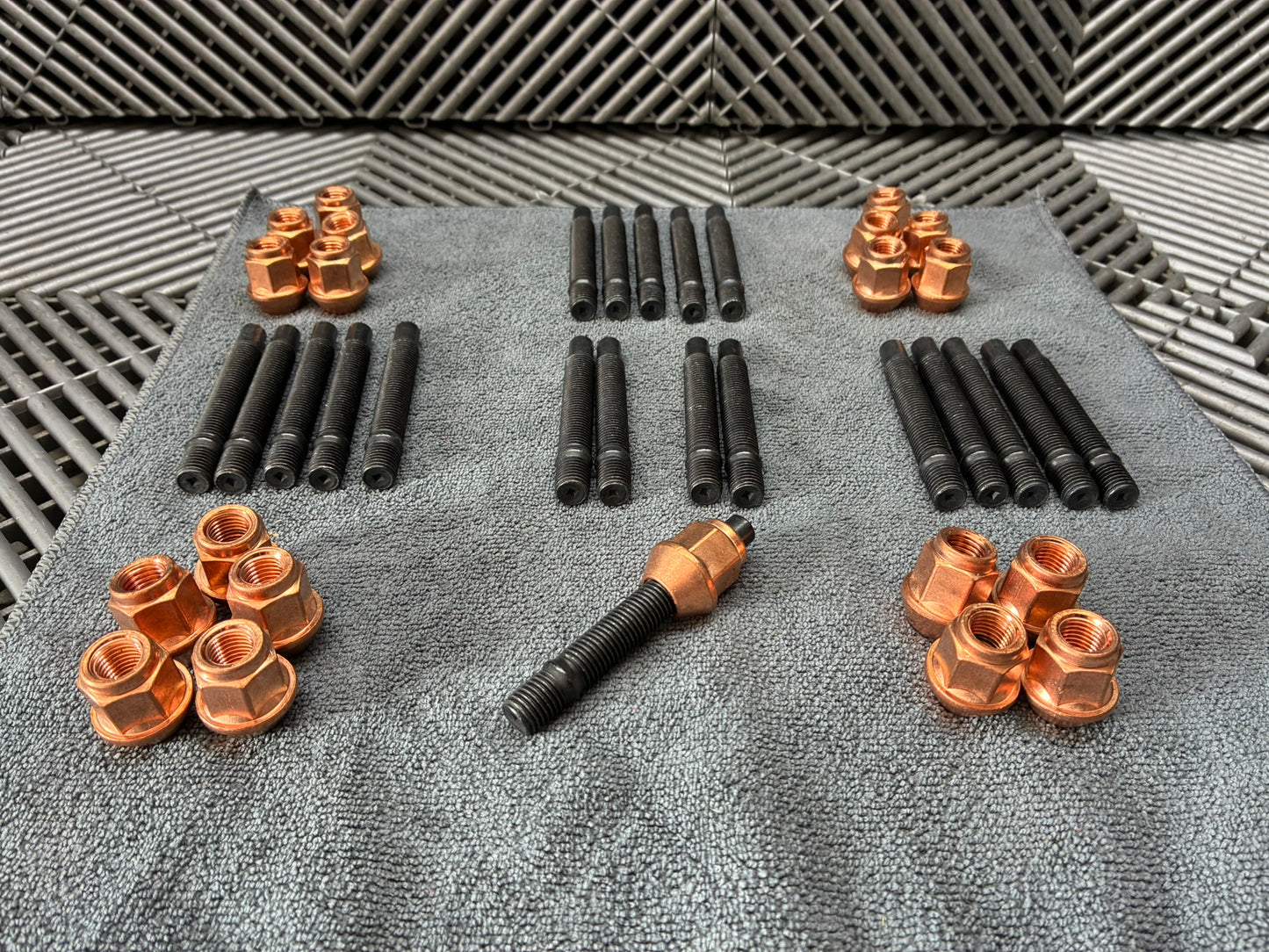 New. BMW Wheel Studs Conversion Kit M12x1.5  E36/E46/E9x