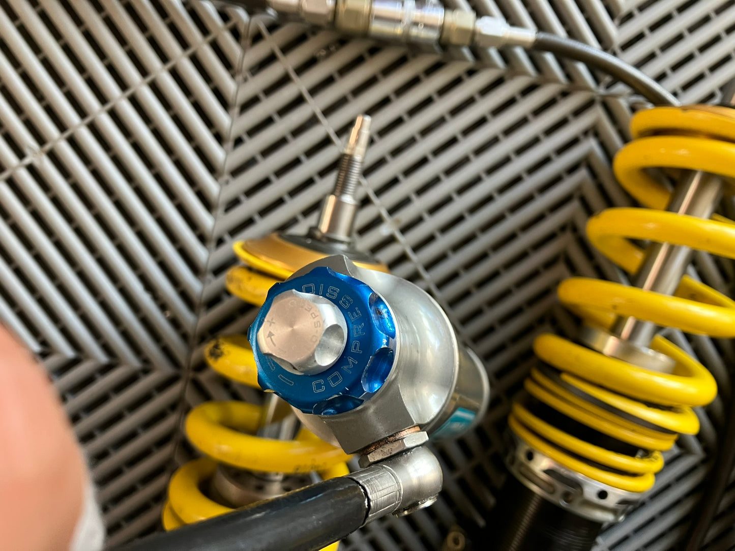 Used. Rebuild. Nitron R3 coilovers for E9x non M.