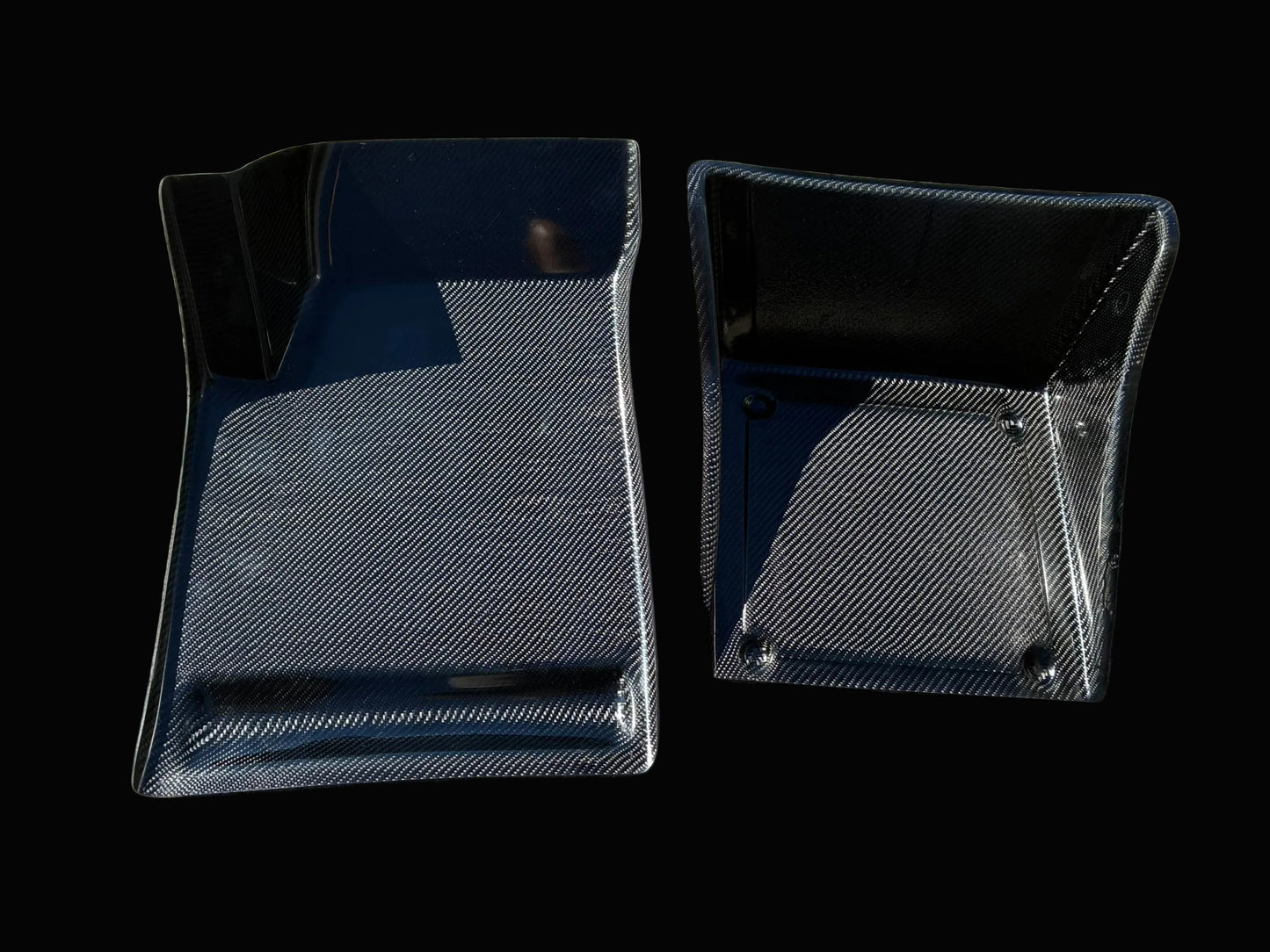 New. Set of 2 Universal Carbon fiber foot plates.