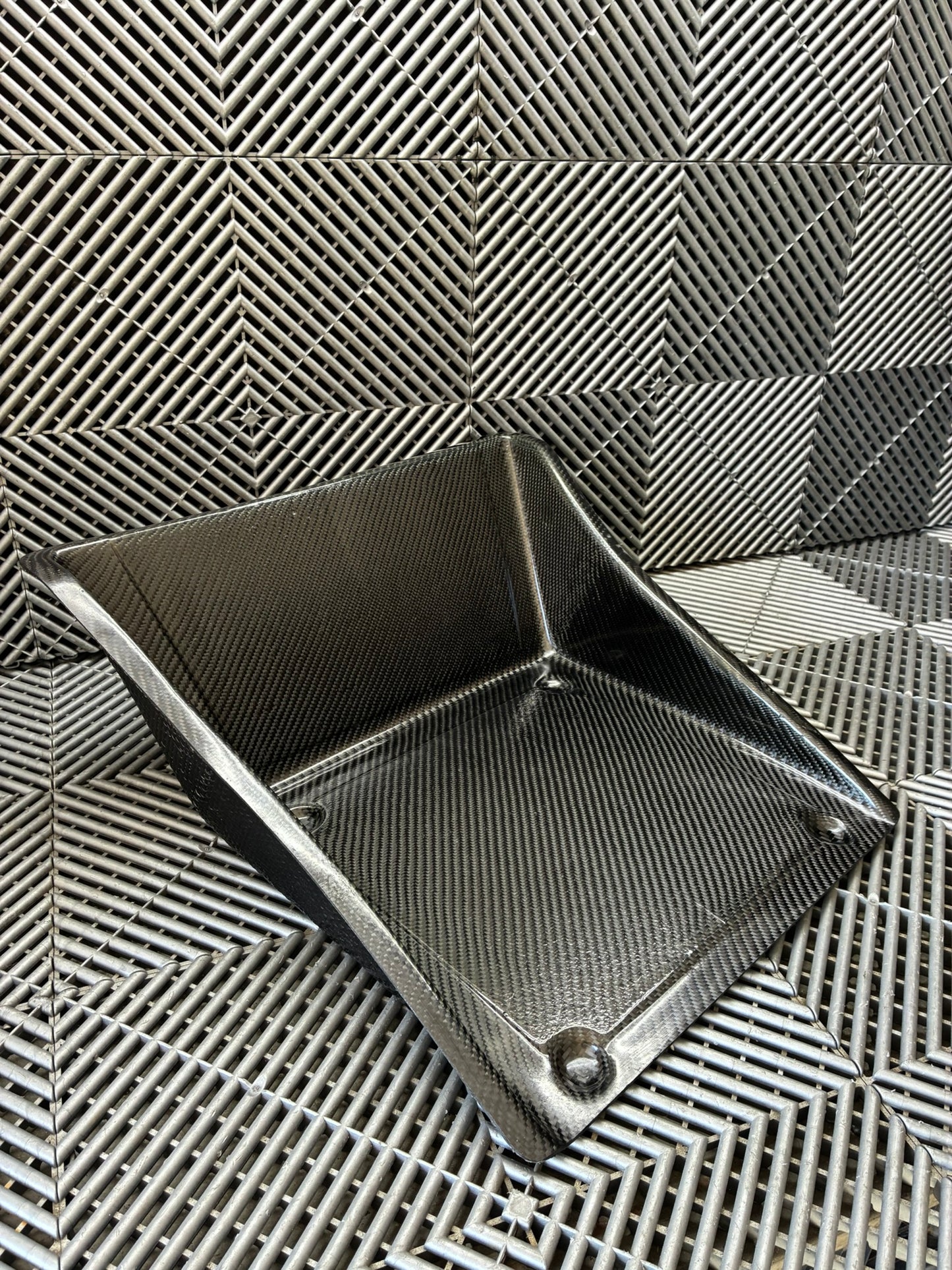 New. Set of 2 Universal Carbon fiber foot plates.