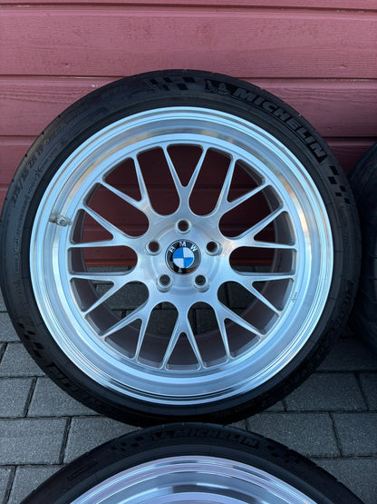 Used. Apex ML-10RT R19 5x120 forged lightweight wheels