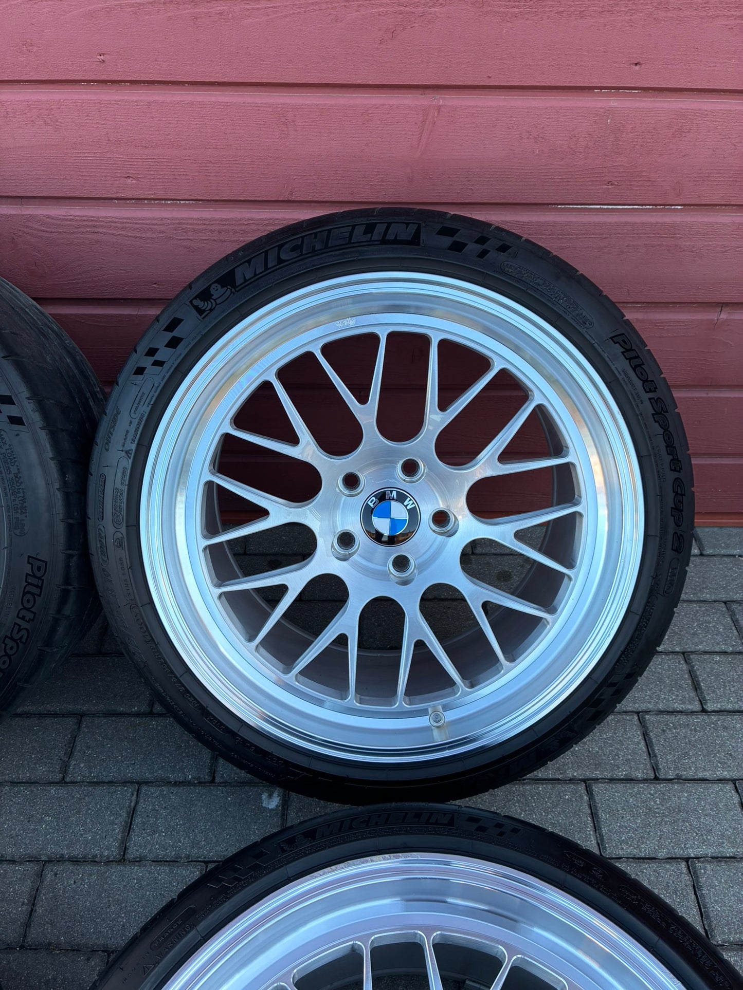 Used. Apex ML-10RT R19 5x120 forged lightweight wheels
