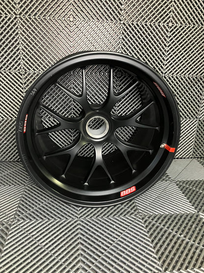 USED - 4x BBS 18'' RE1389 wheels