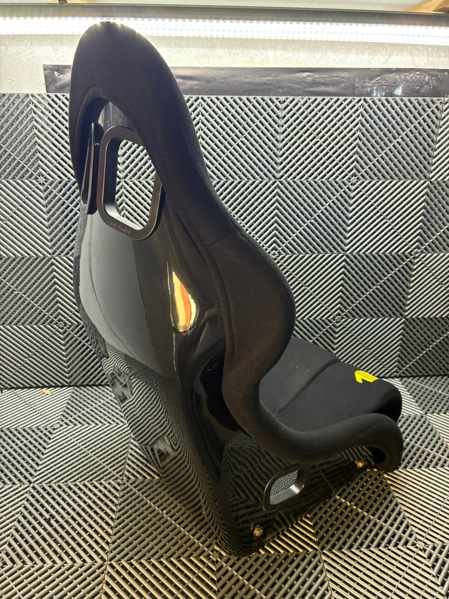 Used. Momo Super cup racing seat. Homo till 2030.