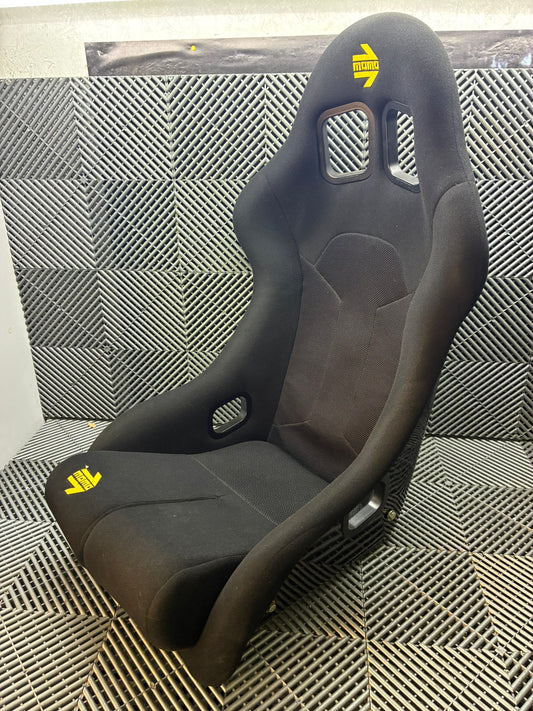 Used. Momo Super cup racing seat. Homo till 2030.