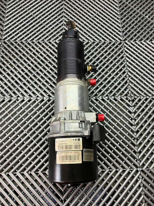 Used. Bosch Electric Power steering. Pump. Universal.