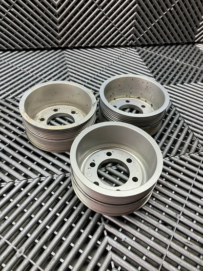 Used. BMW S65 engine main pulley (double belt)