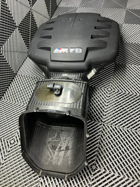 Used. Bmw motorsport GT3 carbon fiber airbox for S65 engine