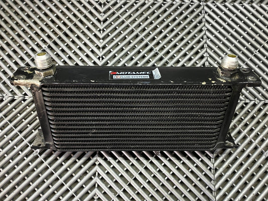 Used. Motamec Oil Cooler 16 Row 28x12x5 cm
