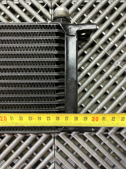 Used. Motamec Oil Cooler 16 Row 28x12x5 cm
