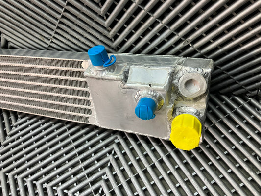 Used. Oil cooler. 8-rows. 71x10x5 cm