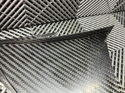 Used. Set of 2 Front Splitter air tunnels. Dry carbon fiber
