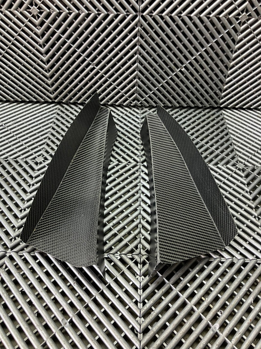 New. Bumper canards. Carbon fiber.