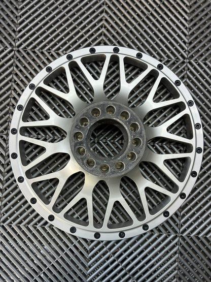 USED BBS E19 18-inch Centerlock rims magnesium centers