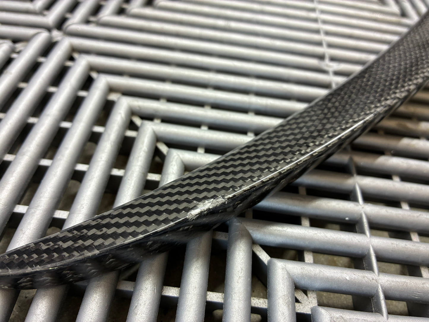 New. Bmw G30 rear carbon fiber spoiler.