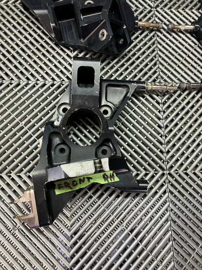 Used. Full Set of 4 Center wheels hubs and CNC arms. Gt cars.