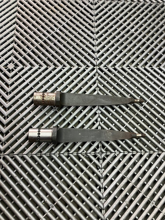 Used. Adjustable Sway bars blades.