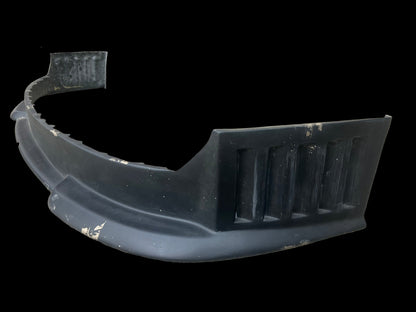 New.Damaged. Audi A4 B5 Stw touring car style front lip.
