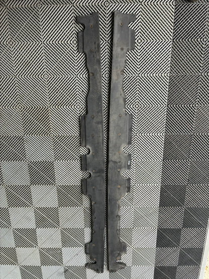 Used. Bmw E92/93 M3 sideskirts extensions. Carbon fiber.