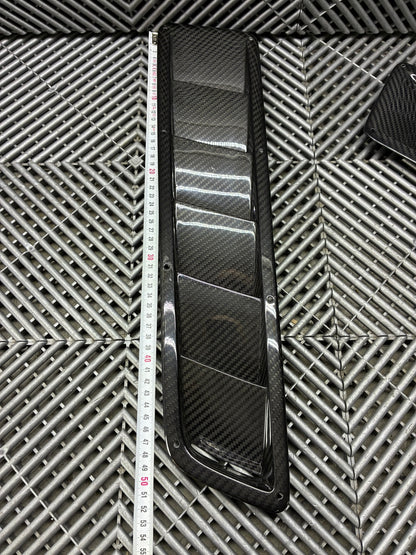 New. Carbon fiber Universal Hood Vents (52x12cm)