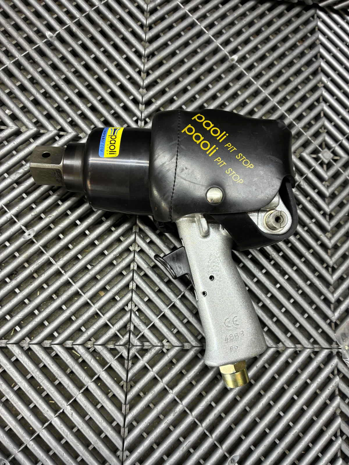 New. Paoli DP2000s. Pit stop wheel guns.
