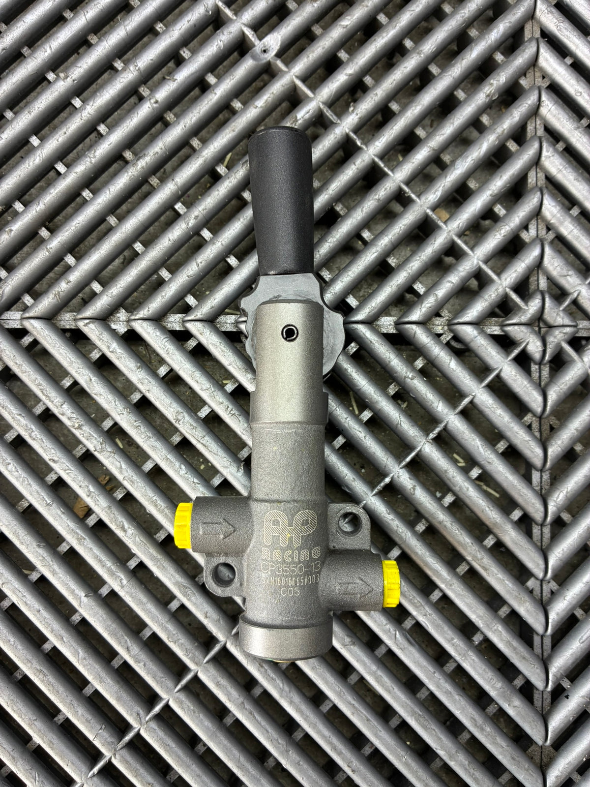 Used. AP Racing rapid brake bias adjuster. CP3550-13