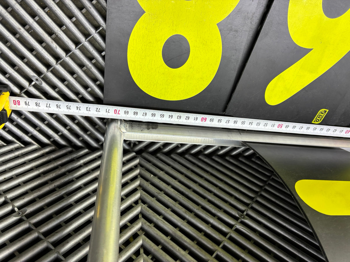 Used. Prosessional 3/4 row Aluminium Pit Board Frames + Numbers Set