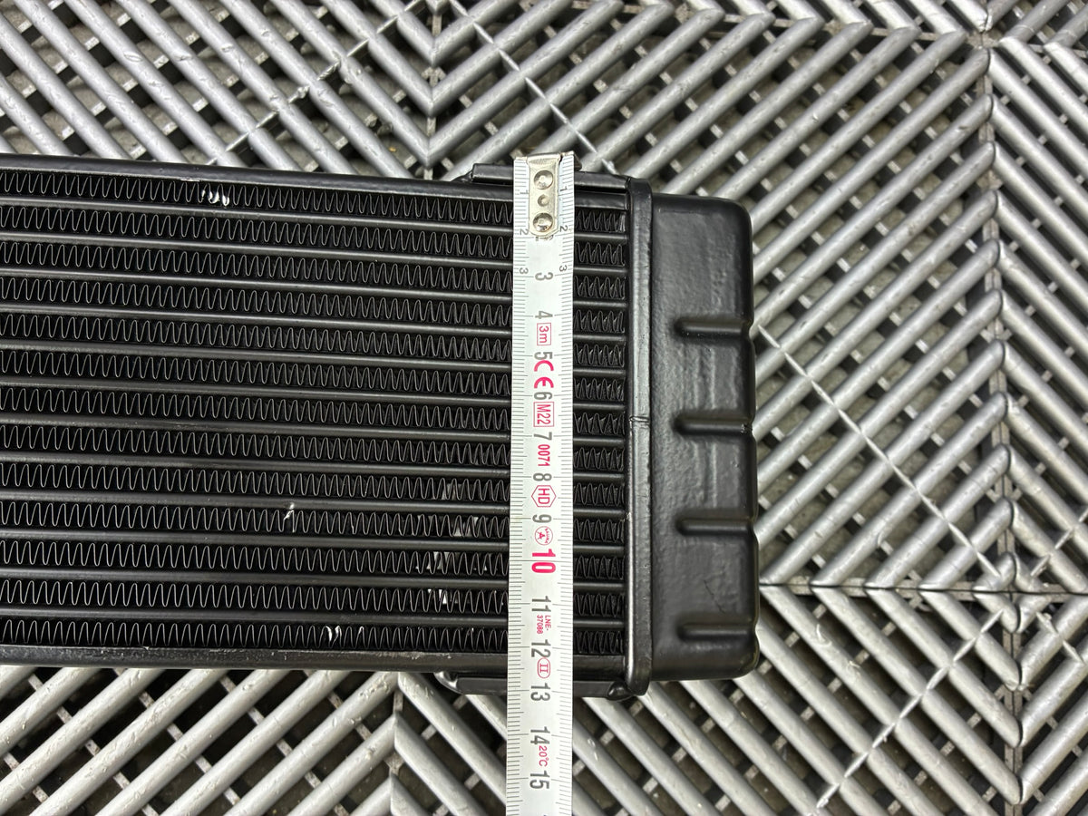New. Setrab 14 row oil cooler 66x13x3