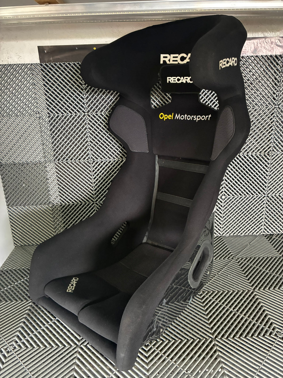 Used. Recaro Pro Racer SPG racing seat. Homo till 2021